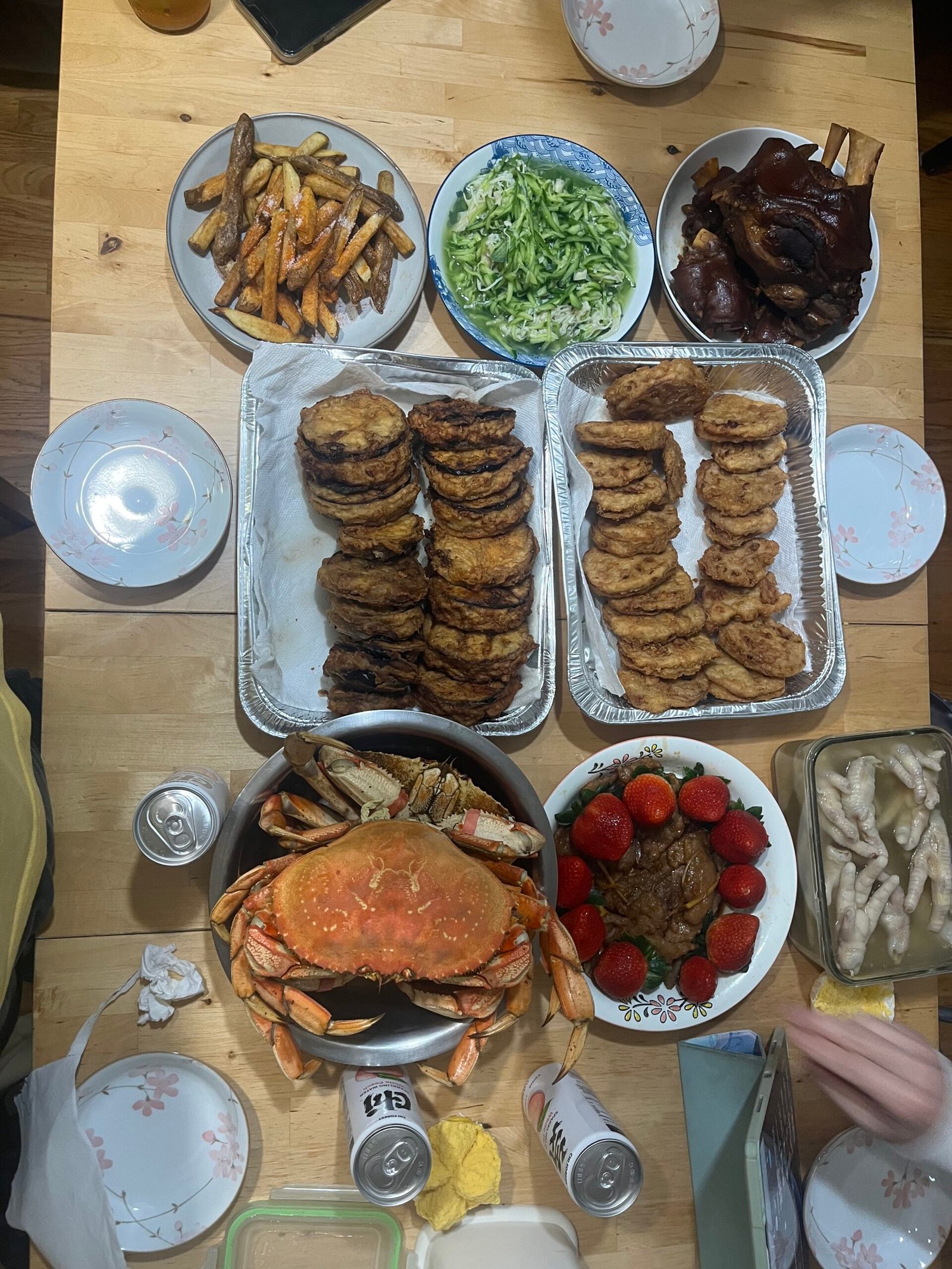 Mom Cooked Spring Festival Dinner